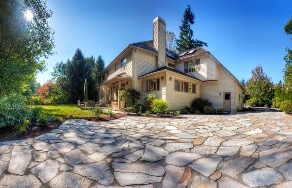 Cost of Stone Paving in Leland